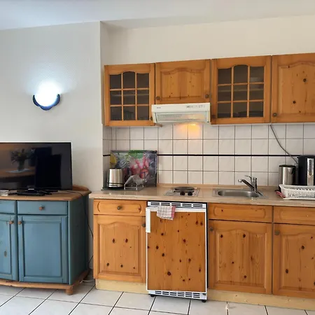 In Mit Terrasse Apartment