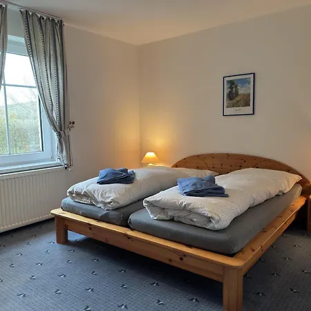 Apartment In Mit Terrasse *