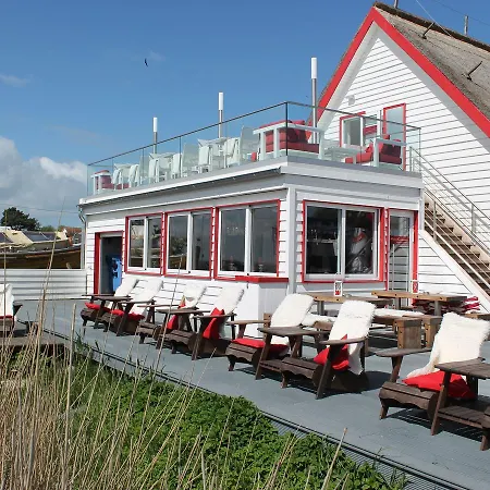 In Mit Terrasse Apartment Zingst